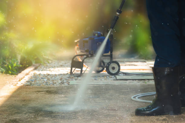 Best Pool Deck Cleaning  in Hildebran, NC